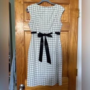 Calvin Klein box print dress with satin bow belt. Size 8
